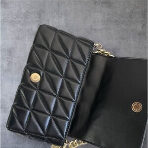 Knit Hobo style shoulder bag